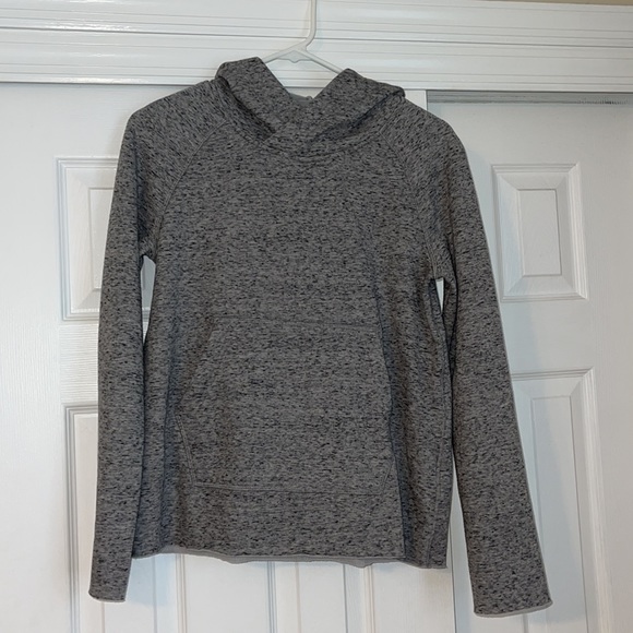 Warm cozy UGG sweatshirt - Picture 1 of 5